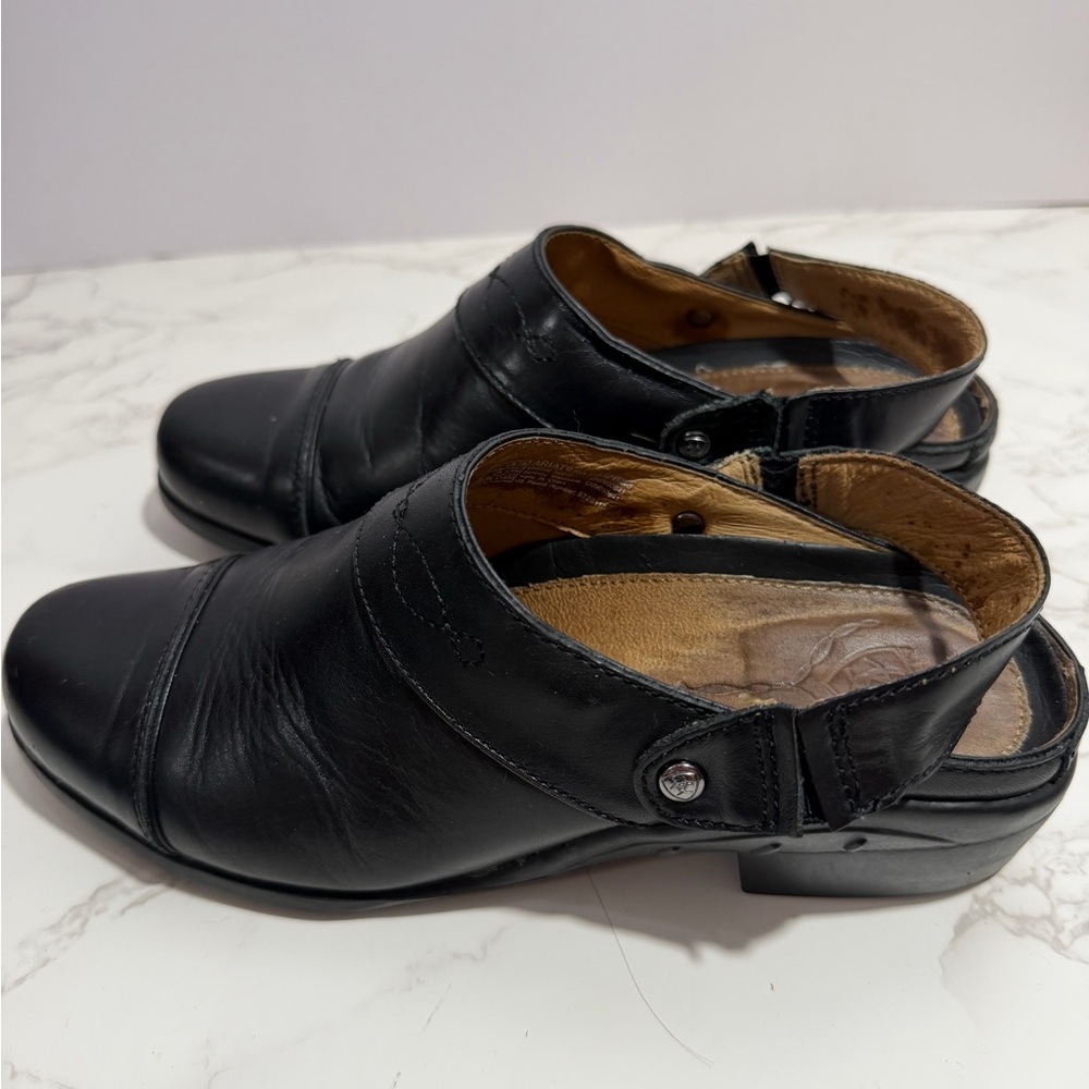 Ariat Black Leather Women's Mule with Low‎ Block Heel -- 7B - Picture 2 of 9